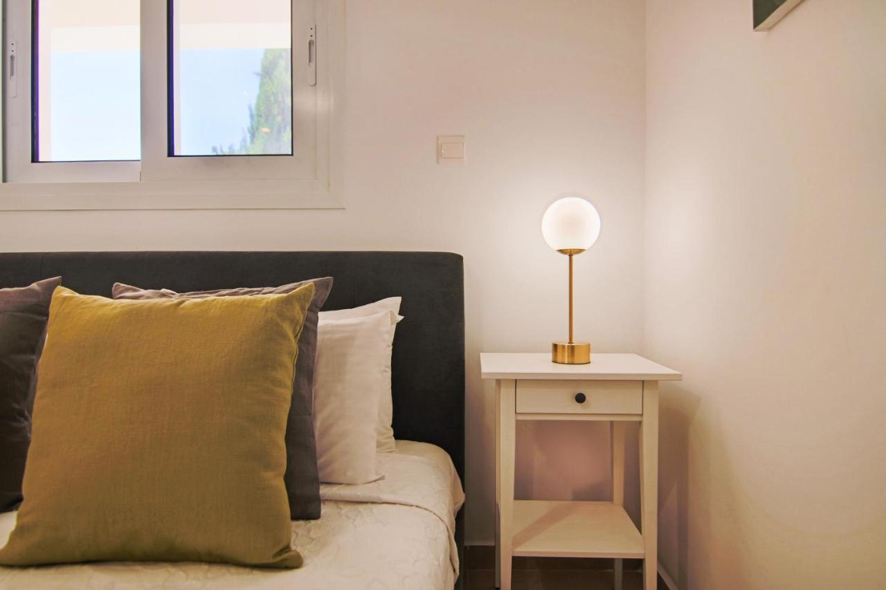 Apartamento Phaedrus Living Seaside Luxury Limnaria 172 Paphos Exterior foto