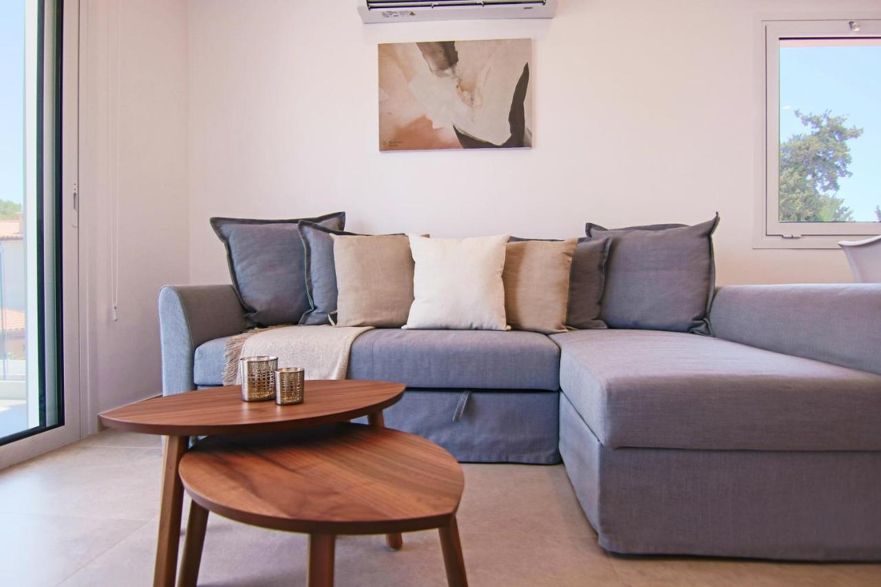 Apartamento Phaedrus Living Seaside Luxury Limnaria 172 Paphos Exterior foto