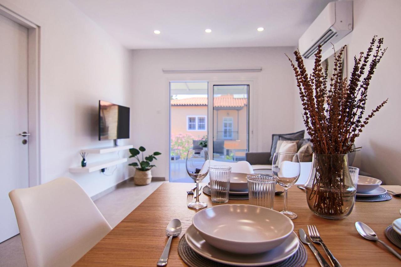 Apartamento Phaedrus Living Seaside Luxury Limnaria 172 Paphos Exterior foto